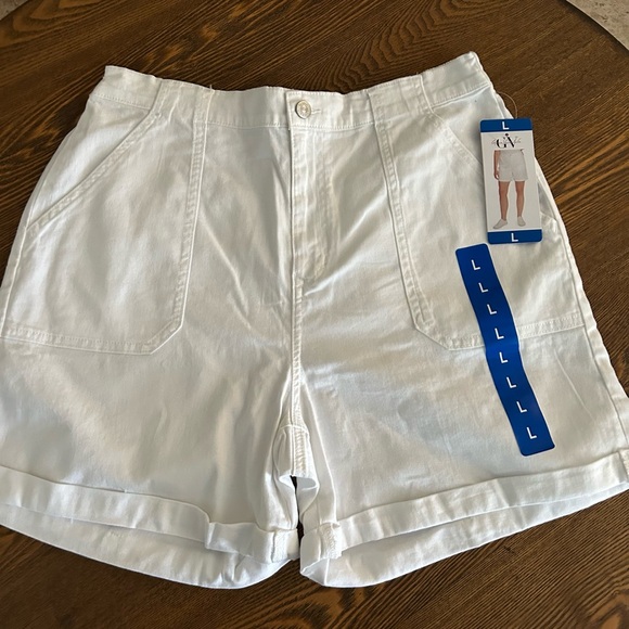 Gloria Vanderbilt White Women's Shorts - Picture 1 of 5